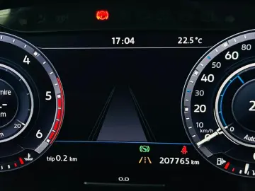 VOLKSWAGEN TIGUAN 2017 2.0D E6 4x4 Garantie 12 Luni Rate Ava