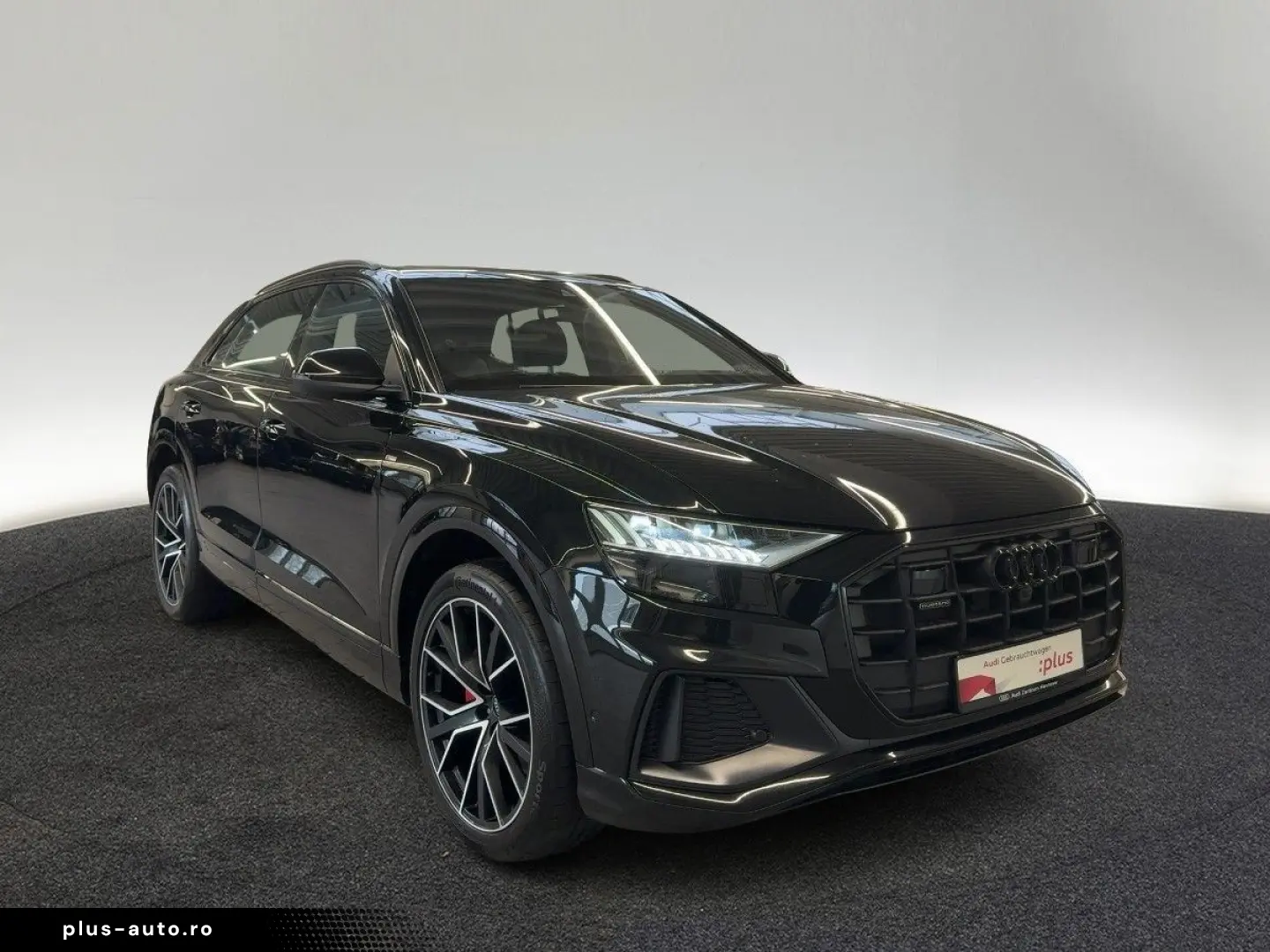 AUDI Q8 50 TDI quattro S line selection HuD Pano
