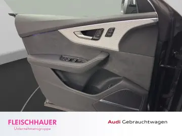 AUDI Q8 50 TDI qu. S-Line Laser AHK Pano 22'&ap…
