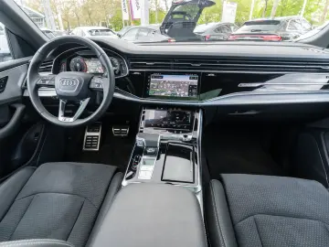 AUDI Q8 SUV 50TDI S line NAVI LED PANO HUD AHK 360