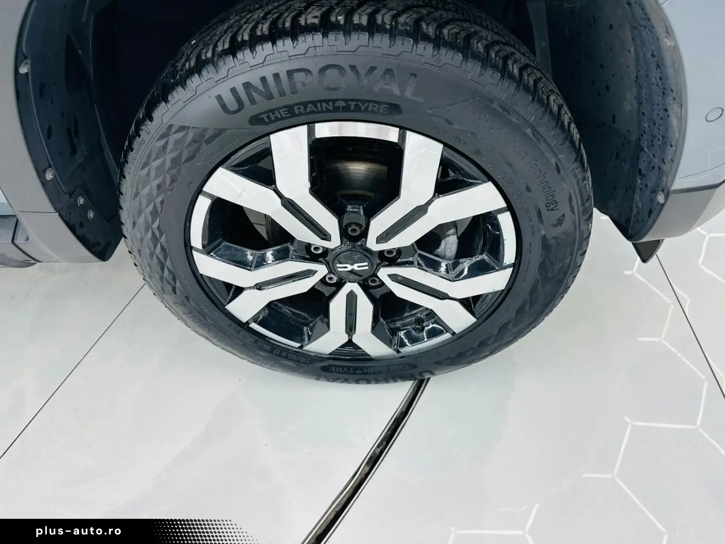 DACIA DUSTER 2023 1.3i E6 Garantie 12  Luni Rate Avans 0 Doa