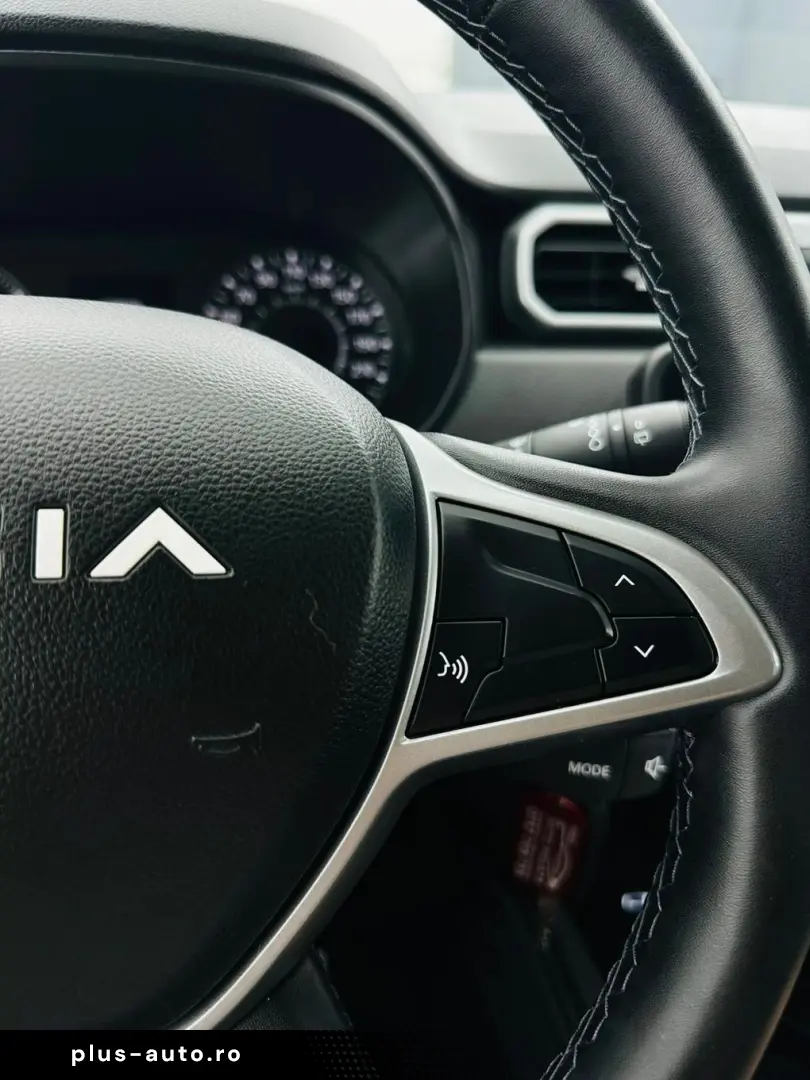 DACIA DUSTER 2023 1.3i E6 Garantie 12  Luni Rate Avans 0 Doa
