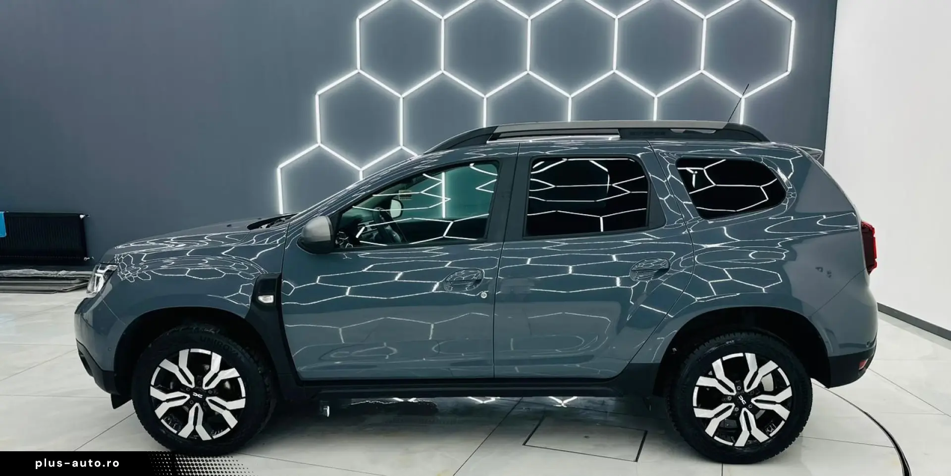 DACIA DUSTER 2023 1.3i E6 Garantie 12  Luni Rate Avans 0 Doa