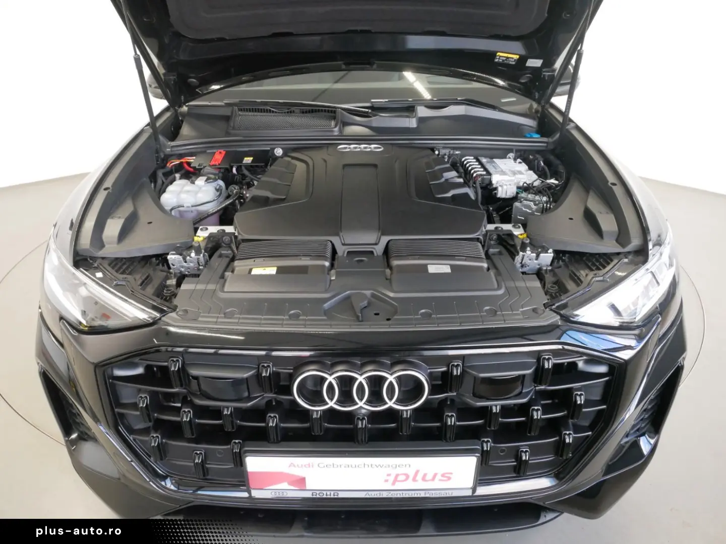AUDI Q8 50 TDI quattro MATRIX AHK PANO HEAD-UP