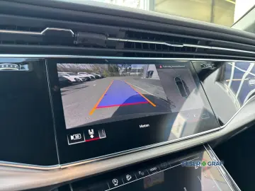 AUDI Q8 50 TDI S-Line Matrix Pano. B&O AHK Standhzg.