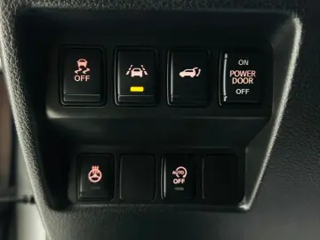 NISSAN X-TRAIL 2019 1.6i E6 Garantie 12 Luni Rate Avans 0 Do