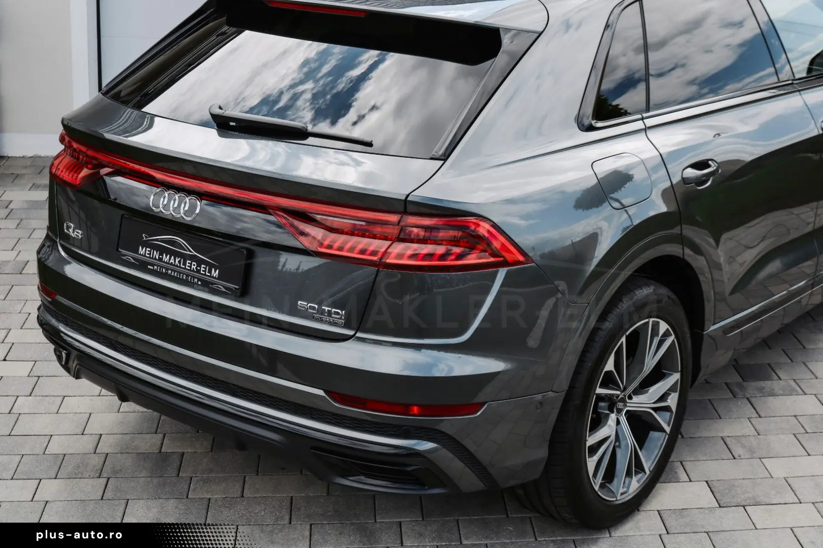 AUDI Q8 50 TDI quattro S LINE AHK B&O PANO 360 GRAD