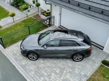 AUDI Q8 50 TDI quattro S LINE AHK B&O PANO 360 GRAD