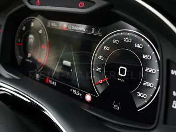 AUDI Q8 50 TDI quattro S LINE AHK B&O PANO 360 GRAD