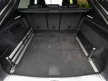 AUDI Q8 50 TDI quattro S LINE AHK B&O PANO 360 GRAD