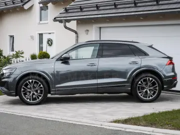 AUDI Q8 50 TDI quattro S LINE AHK B&O PANO 360 GRAD