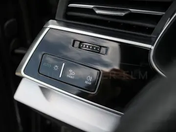 AUDI Q8 50 TDI quattro S LINE AHK B&O PANO 360 GRAD