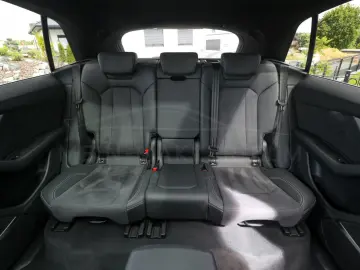 AUDI Q8 50 TDI quattro S LINE AHK B&O PANO 360 GRAD