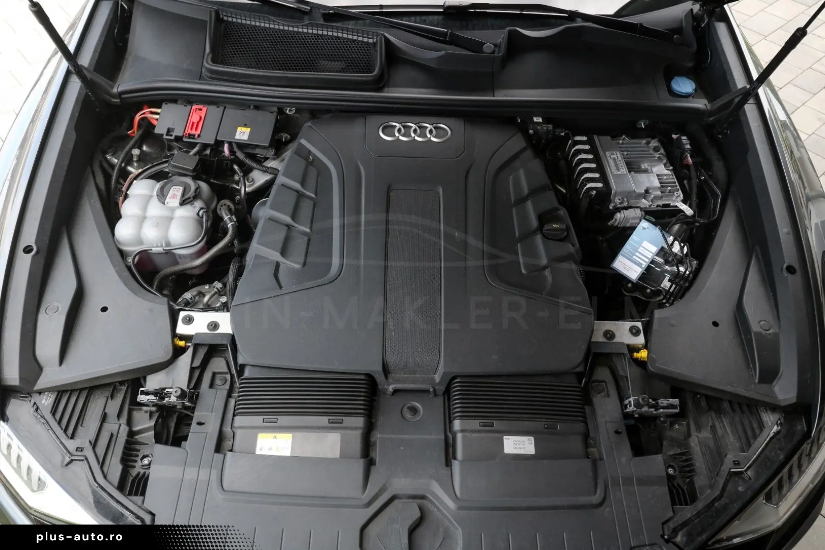 AUDI Q8 50 TDI quattro S LINE AHK B&O PANO 360 GRAD