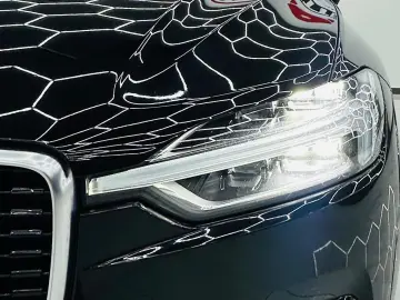 VOLVO Xc-60 2019 2.0D E6 R-Design Garantie 12 Luni Rate Avan