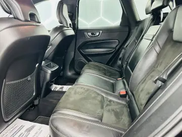VOLVO Xc-60 2019 2.0D E6 R-Design Garantie 12 Luni Rate Avan