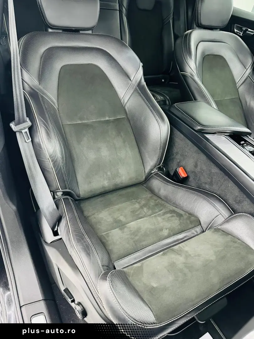 VOLVO Xc-60 2019 2.0D E6 R-Design Garantie 12 Luni Rate Avan