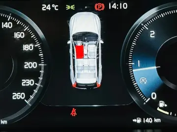 VOLVO Xc-60 2019 2.0D E6 R-Design Garantie 12 Luni Rate Avan
