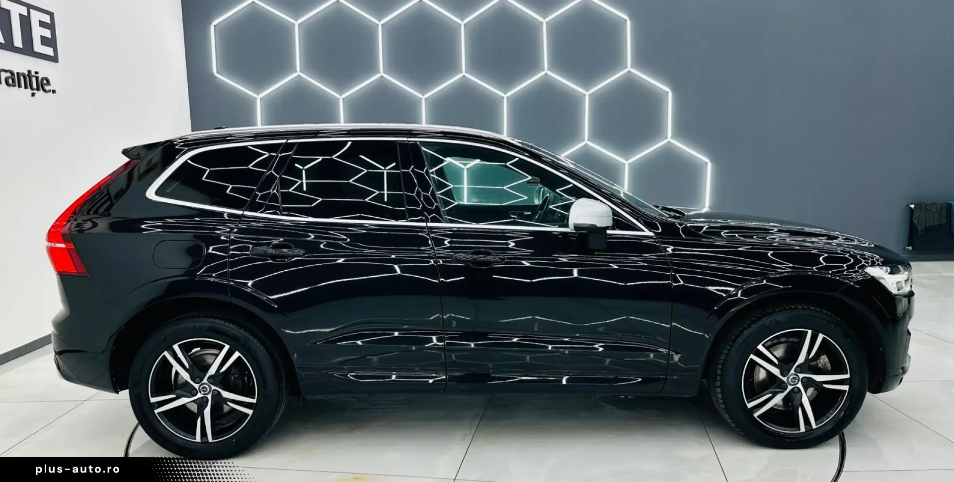 VOLVO Xc-60 2019 2.0D E6 R-Design Garantie 12 Luni Rate Avan