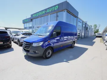 Mercedes-Benz Sprinter L2H2 2.2D 143CP Propulsie spate