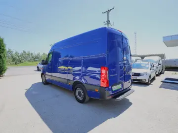 Mercedes-Benz Sprinter L2H2 2.2D 143CP Propulsie spate