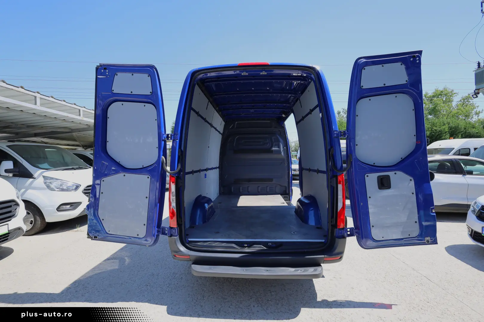 Mercedes-Benz Sprinter L2H2 2.2D 143CP Propulsie spate