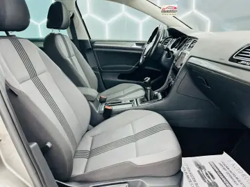 VOLKSWAGEN GOLF 2017 2.0D E6 Garantie 12  Luni Rate Avans 0
