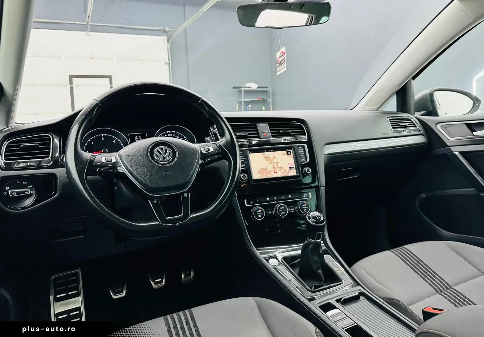 VOLKSWAGEN GOLF 2017 2.0D E6 Garantie 12  Luni Rate Avans 0