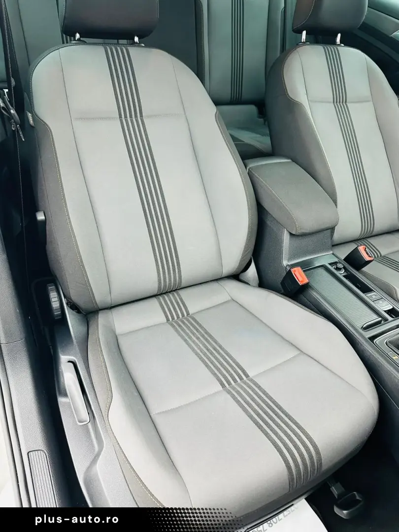 VOLKSWAGEN GOLF 2017 2.0D E6 Garantie 12  Luni Rate Avans 0