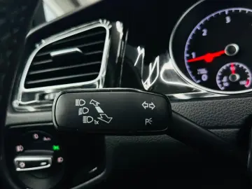 VOLKSWAGEN GOLF 2017 2.0D E6 Garantie 12  Luni Rate Avans 0