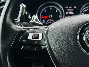 VOLKSWAGEN GOLF 2017 2.0D E6 Garantie 12  Luni Rate Avans 0