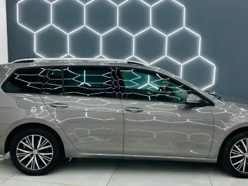 VOLKSWAGEN GOLF 2017 2.0D E6 Garantie 12  Luni Rate Avans 0