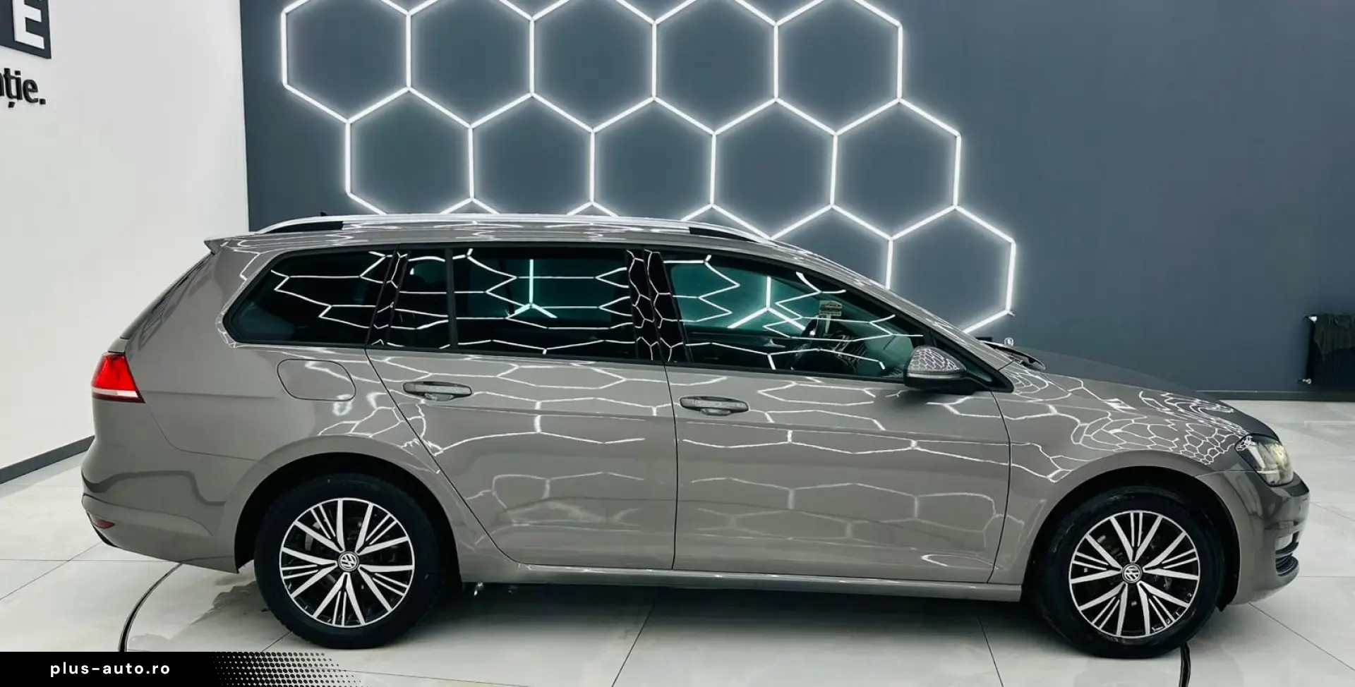 VOLKSWAGEN GOLF 2017 2.0D E6 Garantie 12  Luni Rate Avans 0