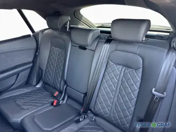 AUDI Q8 SUV
