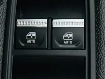 RENAULT Arkana 2022 1.6i hybrid E6 Garantie 12 Luni Rate Ava