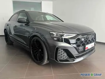 AUDI Q8 50 TDI qu. tiptr. 2 x S line - PANO - AHK -