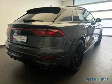 AUDI Q8 50 TDI qu. tiptr. 2 x S line - PANO - AHK -