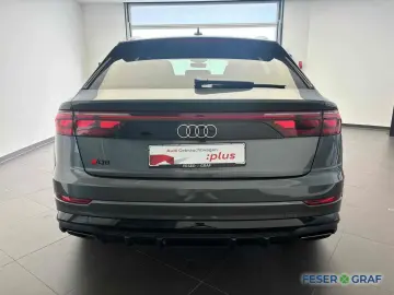 AUDI Q8 50 TDI qu. tiptr. 2 x S line - PANO - AHK -
