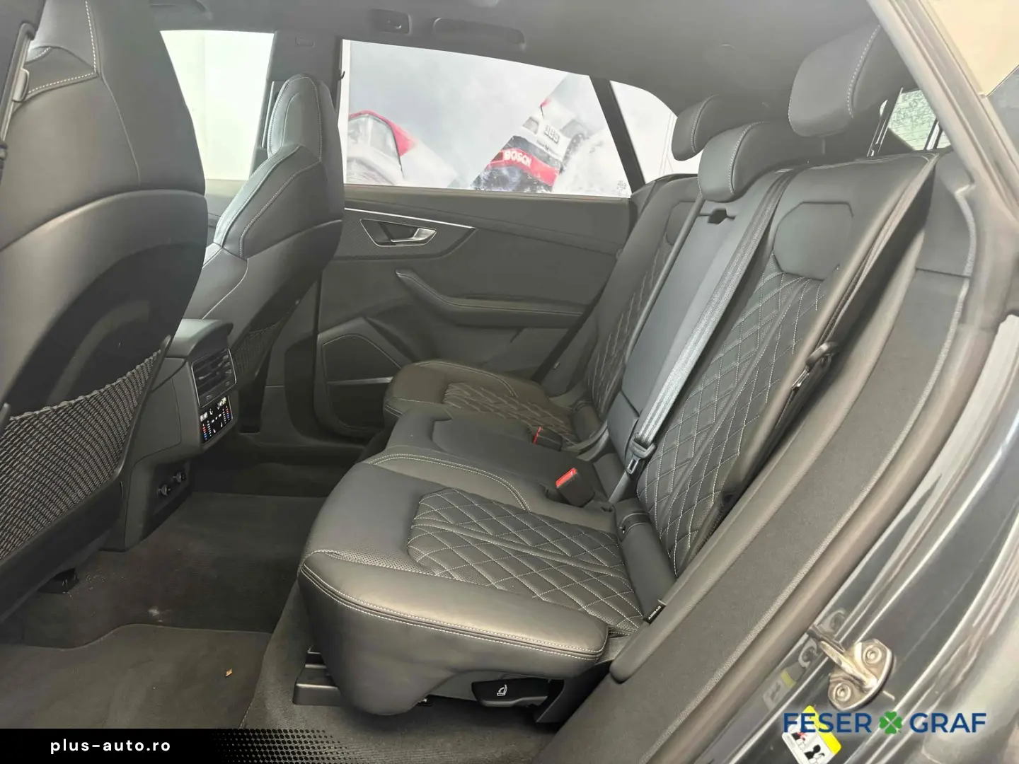 AUDI Q8 50 TDI qu. tiptr. 2 x S line - PANO - AHK -