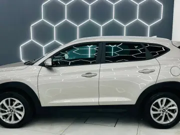 HYUNDAI TUCSON 2016 1.7D E6 Garantie 12 Luni Rate Avans 0 Do