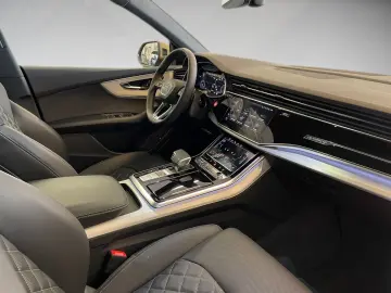 AUDI Q8 50 TDI quattro S-line plus Pano 360 Matrix