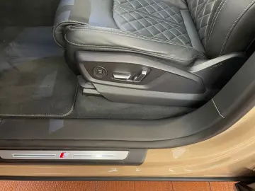 AUDI Q8 50 TDI quattro S-line plus Pano 360 Matrix