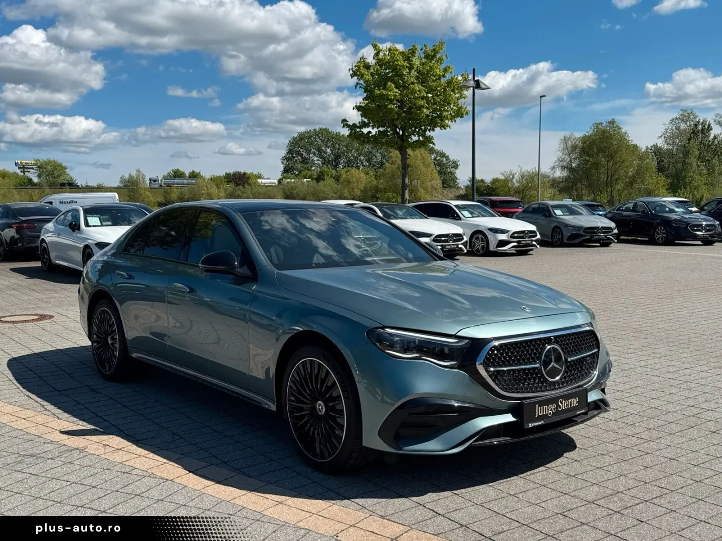 MERCEDES-BENZ E-Class 2023 — imagine 3