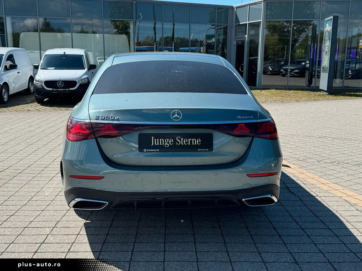 MERCEDES-BENZ E-Class 2023 — imagine 5