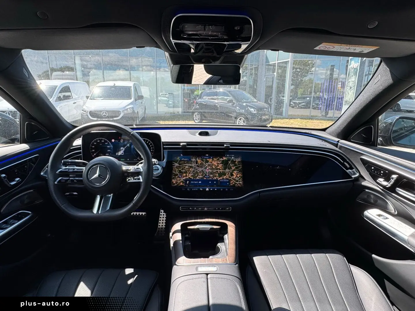 MERCEDES-BENZ E-Class 2023 — imagine 11