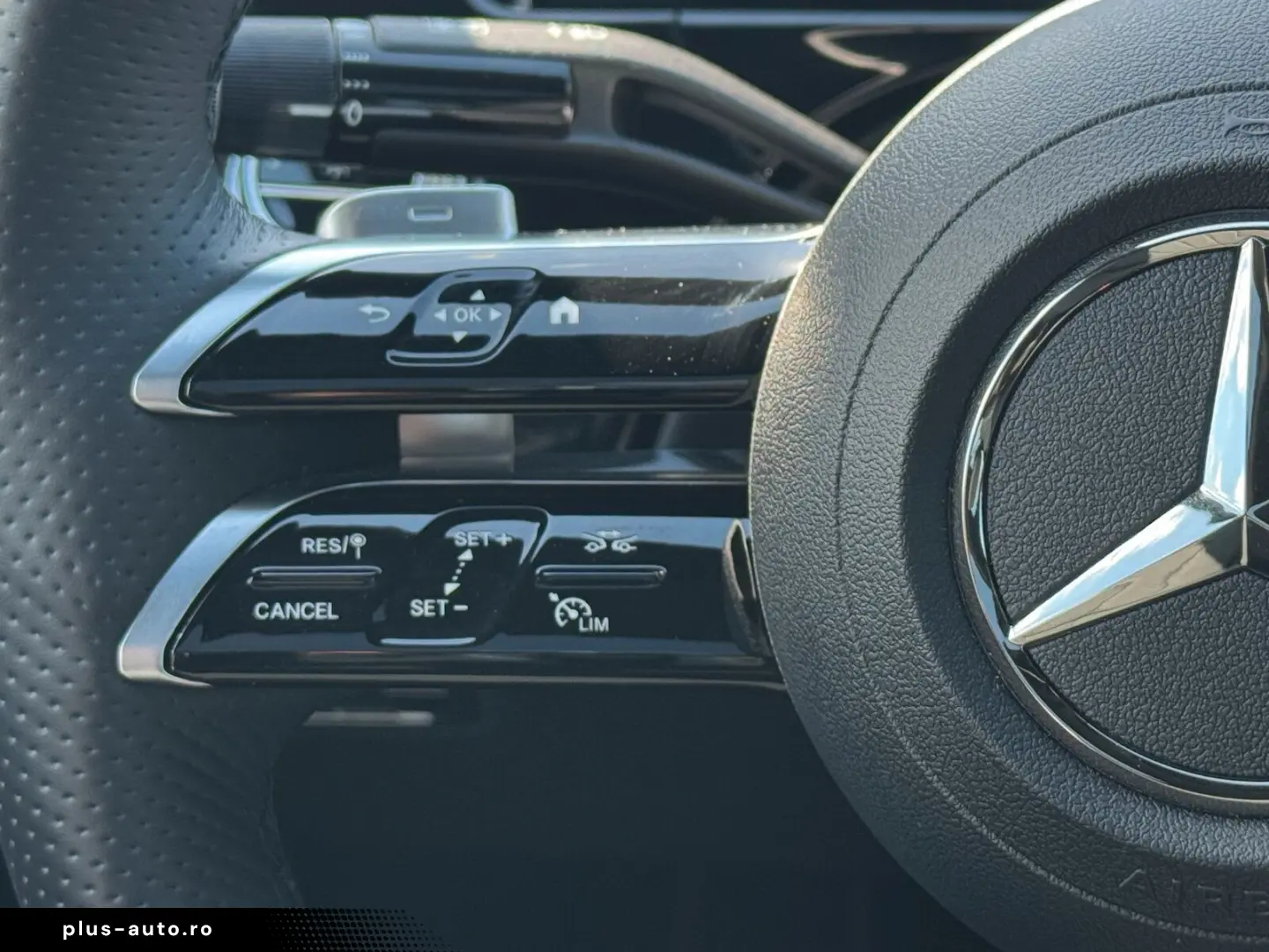 MERCEDES-BENZ E-Class 2023 — imagine 14
