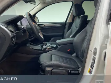 BMW X3 xDrive30e A AHK DrA Laser HeadUp ParkAs H&K