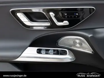 MERCEDES-BENZ E 220 d 4M AMG Line  360 HUD Pano Memo&hellip;