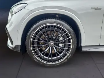 MERCEDES-BENZ GLC 43 AMG 4Matic PremiumPlus Distroni…