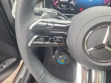 MERCEDES-BENZ GLC 43 AMG 4Matic PremiumPlus Distroni…